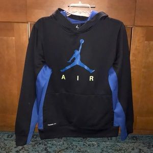 New youth xlarge Boys Nike Air Therma fit hoodie